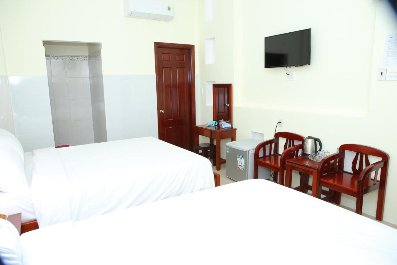 Khach San Tnk Hotell Can Tho Exteriör bild